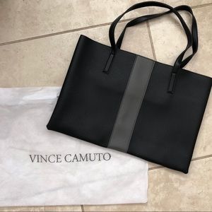 New VINCE CAMUTO tote